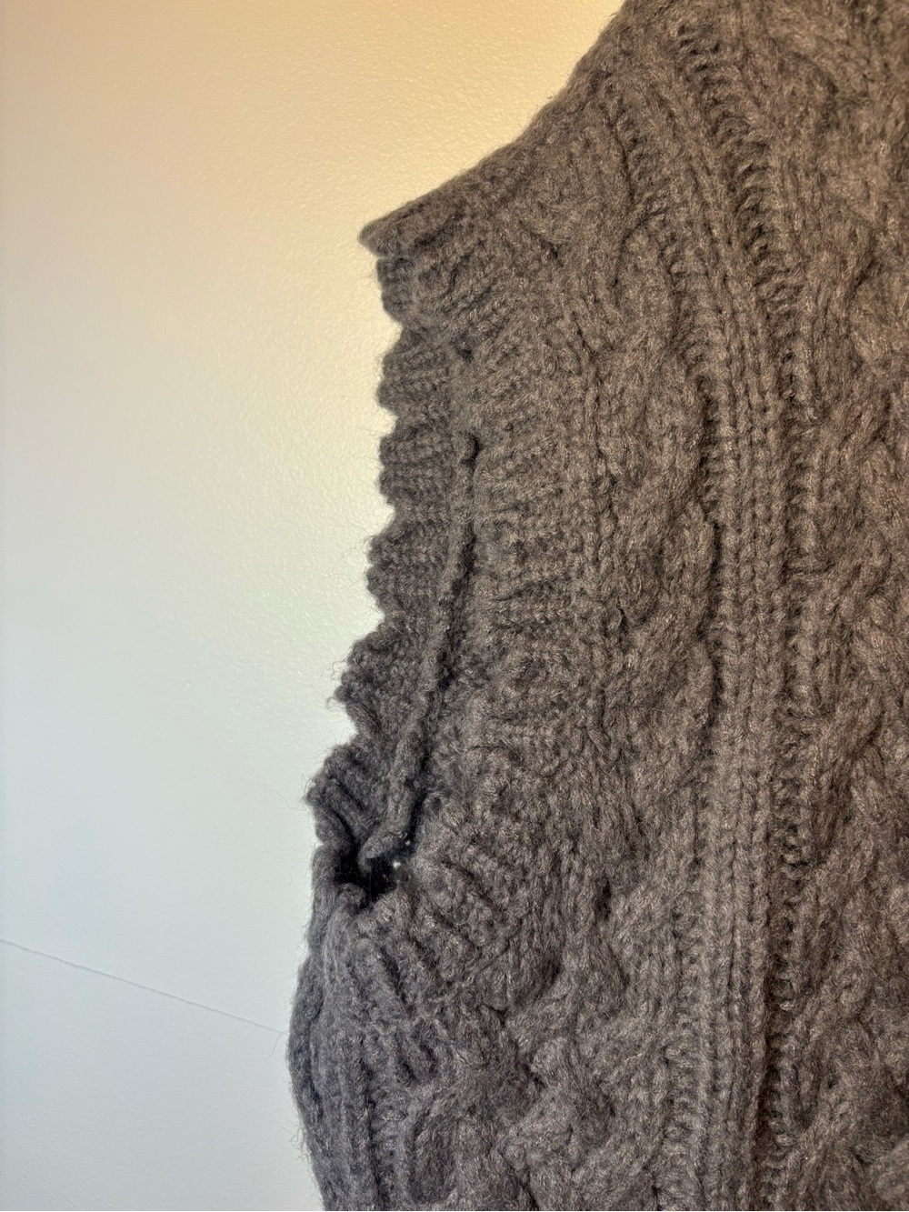 Zara Charcoal Cable-Knit Mock Neck Sleeveless Crew Sweater Vest, size xs-s - Picture 7 of 11